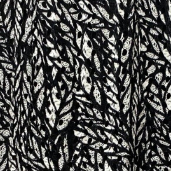 Millers Woman skirt with lace overlay - Picture 5 of 7